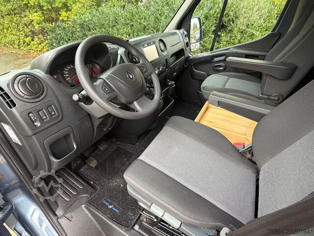 Bestelwagen RENAULT Master 2,3 Dci Kasten L3H2 9.000 km Wie Neu!!