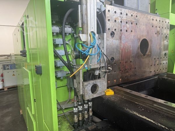 μηχανή χύτευσης με έγχυση Engel ES 1350/275 HL