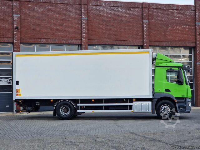 βαλίτσα Mercedes-Benz Antos 1827 4x2 - Box with sidedoors - Zepro loa...