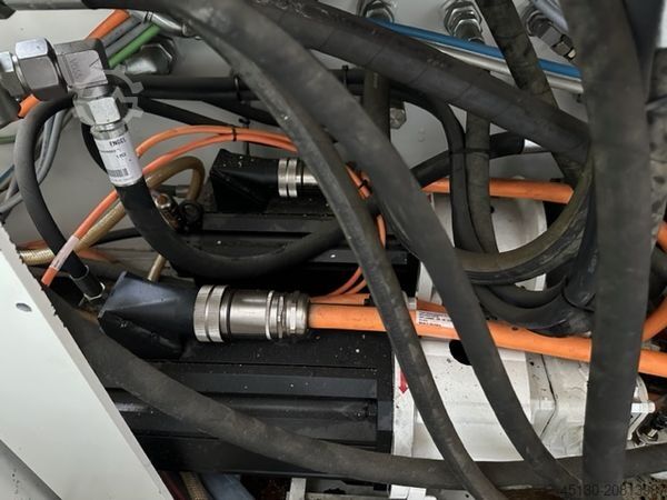 μηχανή χύτευσης με έγχυση ENGEL Victory 200H/60W/180 combi