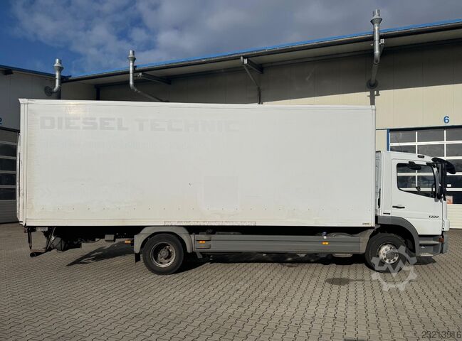Camião de caixa fechada MERCEDES-BENZ Atego 1222 L 7m Koffer LBW 1.5t Klima