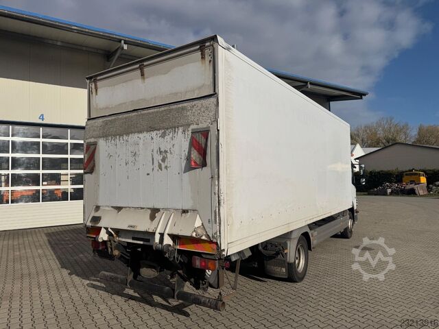 Camião de caixa fechada MERCEDES-BENZ Atego 1222 L 7m Koffer LBW 1.5t Klima