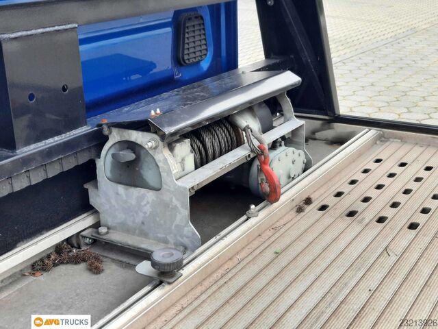 Furgão transportador de automóveis IVECO DAILY 70C21 DOKA Autotransporter Jotha Seilwinde