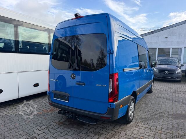 Furgão de teto alto MERCEDES-BENZ Sprinter 319 CDI V6 Automatik Klima LED AHK