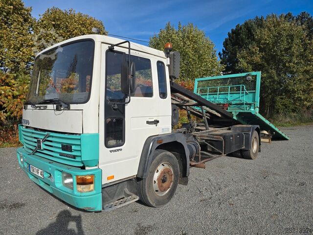 Reboque VOLVO FL614  / Abschiebe Plattform / Winch