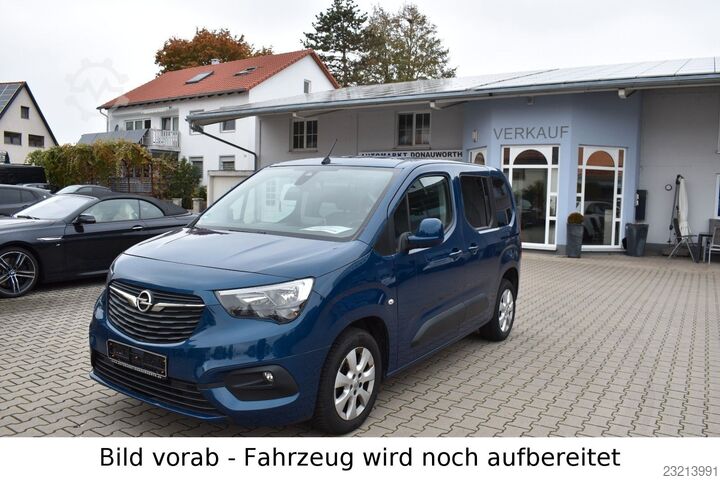 Camper van OPEL Combo Life 1.5 D Elegance Sitzhzg