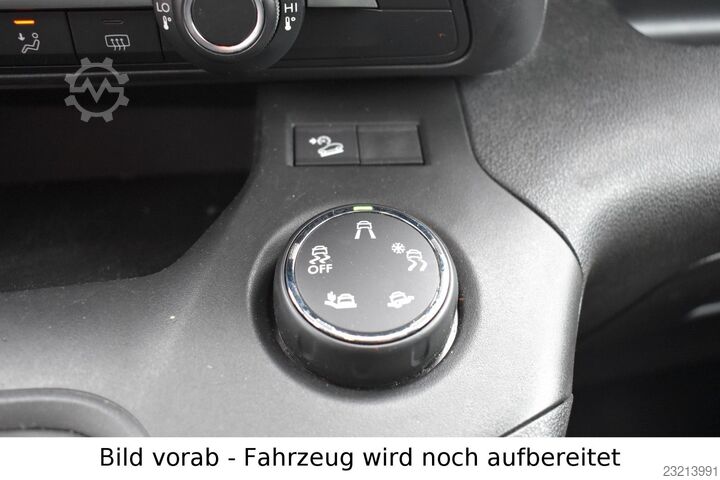 Camper van OPEL Combo Life 1.5 D Elegance Sitzhzg
