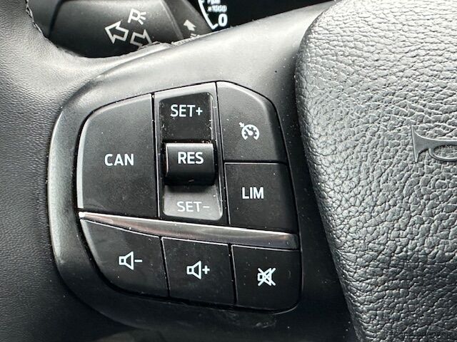 Minibusz Ford Transit Custom340 L2TAXI-Ausstat.2xKlima