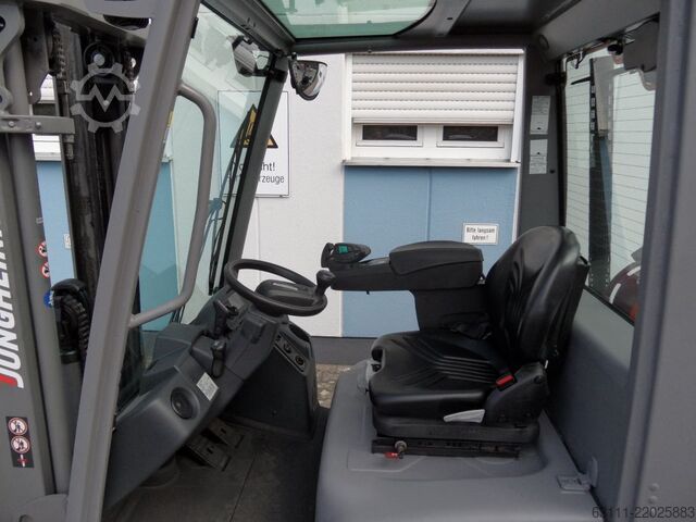 Empilhador de GPL Jungheinrich TFG 316s - Triplex - Wetterschutz