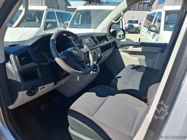 Miniautocarro VOLKSWAGEN T6 9-Sitzer-Stoff-lang  1. Hand
