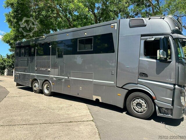 Bestelwagen Mercedes-Benz Actros 2551 5-6 Pferde, Popout, Automatik, WoMo