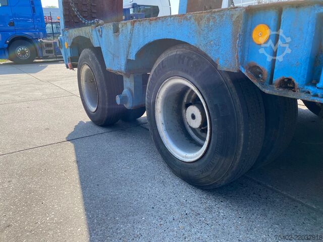 Félig alacsony rakodó Fruehauf / Hydraulic Ramps / 32 Ton
