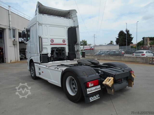 Standardni tegljač DAF XF 510