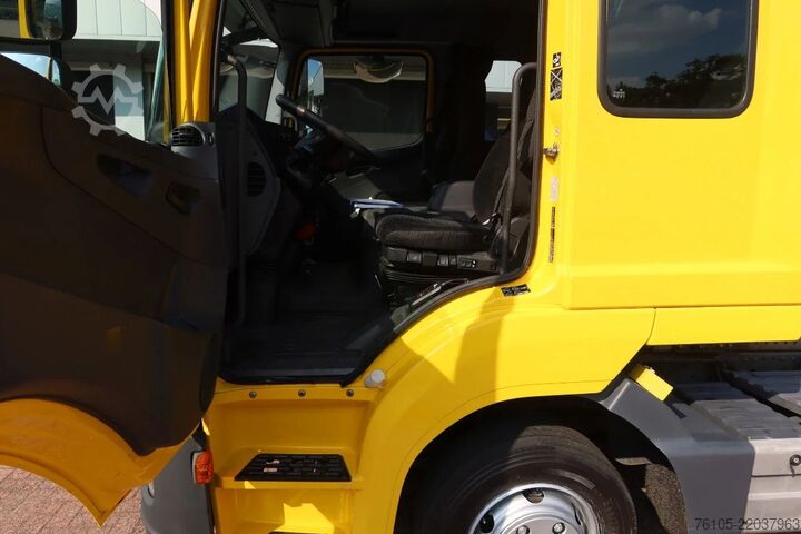 Veículo de recuperação Mercedes-Benz Atego 1221 L Takelwagen 6 persoons