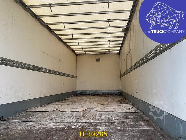 Suitcase Renault Midlum 220