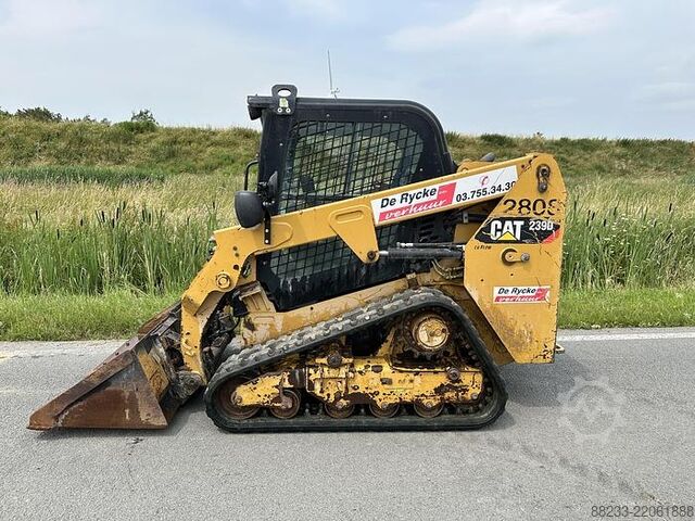 Raupenlader CAT 239D