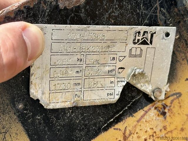 Raupenlader CAT 239D