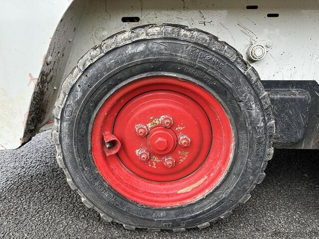 Lader Bobcat S70