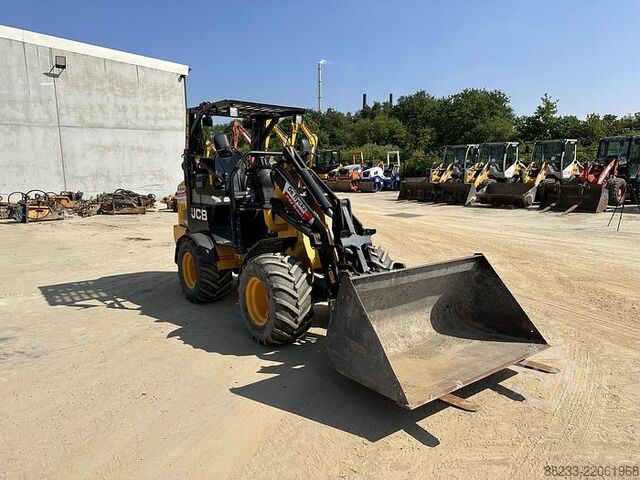 Lader JCB 403 SV
