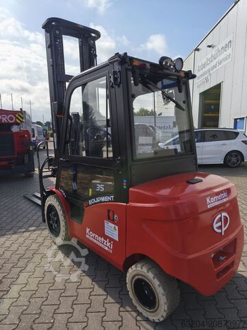 Electric 4-wheel forklift EP EFL353S