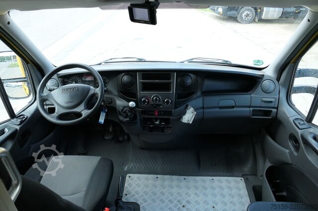 Skříňová dodávka iveco Daily 35 S11 C30C AUTOMATIK KAMERA MAXI KAMERA Regale LUFT - EURO 5 - CoC