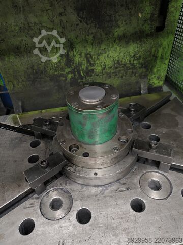 Perry Machinery Czech Republic s.r.o. Perry Machinery Czech Republic s.r.o. Perry Machinery Czech Republic s.r.o.