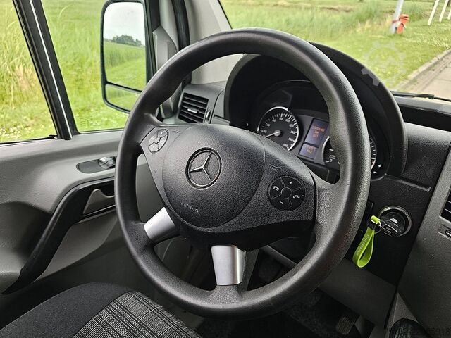 Kombi z wysokim dachem MERCEDES-BENZ SPRINTER 519 L2H2 V6 3.0Ltr Airco