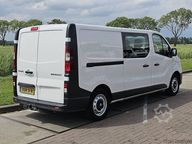 Kombi z wysokim dachem RENAULT TRAFIC 2.0 DCI