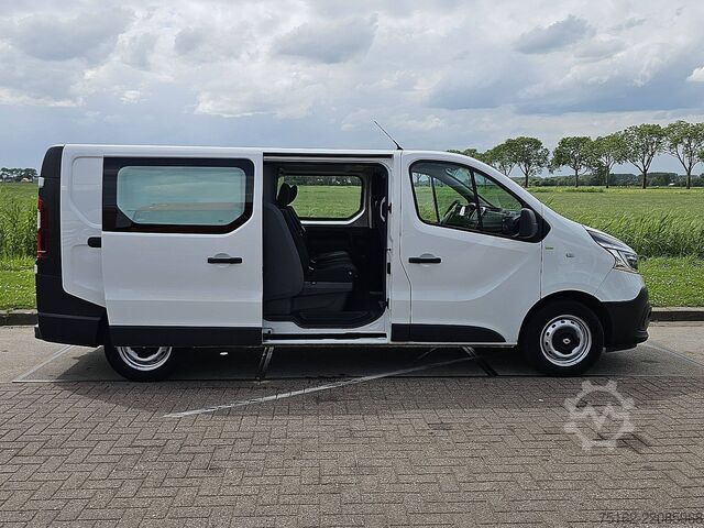 Kombi s vysokou střechou RENAULT TRAFIC 2.0 DCI L2 DC 145PK LED