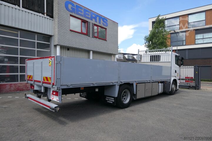 Rakodóplatform Scania G320 | Manual gearbox | 747817Km | 2014 | Smart...