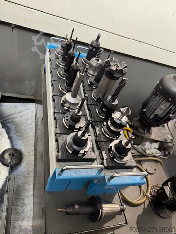 CNC-bewerkingscentrum HEDELIUS CB 70 - 3200