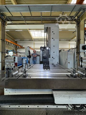 CNC - fúrógép TOS VARNSDORF WHN 13 CNC