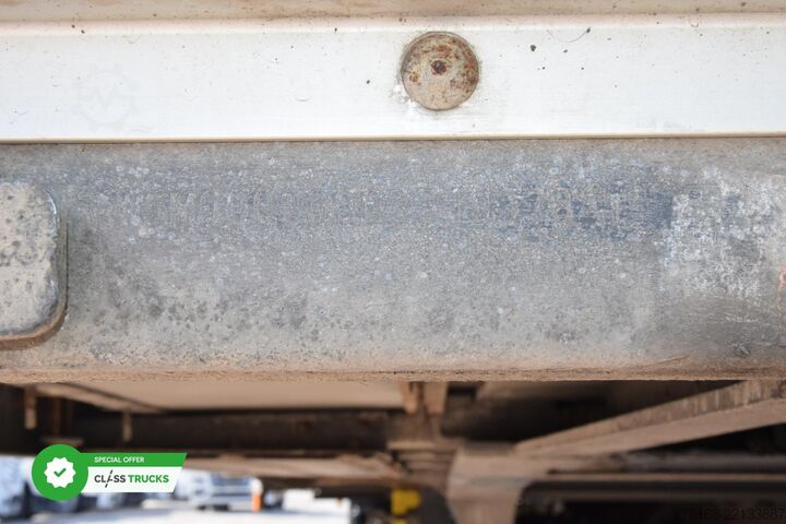 öppen semitrailer med kapell SCHMITZ CARGOBULL SCS24/L