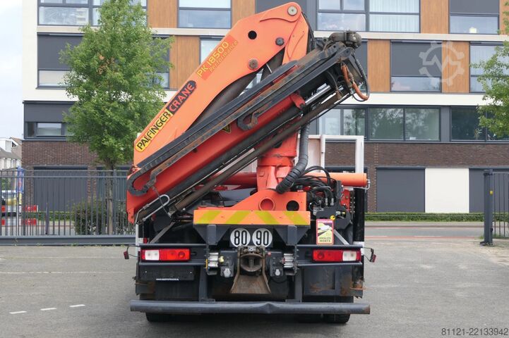 Laadplatform Renault Kerax | PALFINGER PK 18500 + Remote control | R...