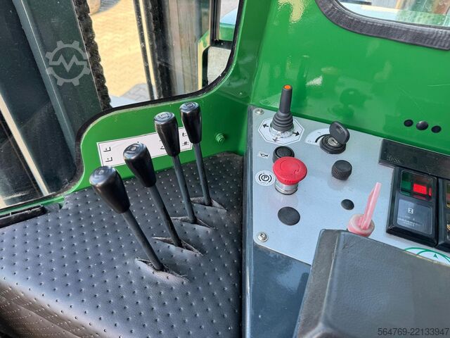 Dört yollu forklift Combilift C4000 / Diesel / Very good condition