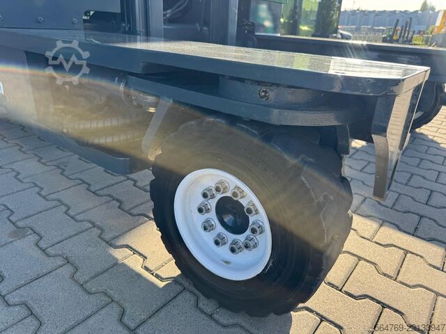 Dört yollu forklift Combilift C4000 / Diesel / Very good condition
