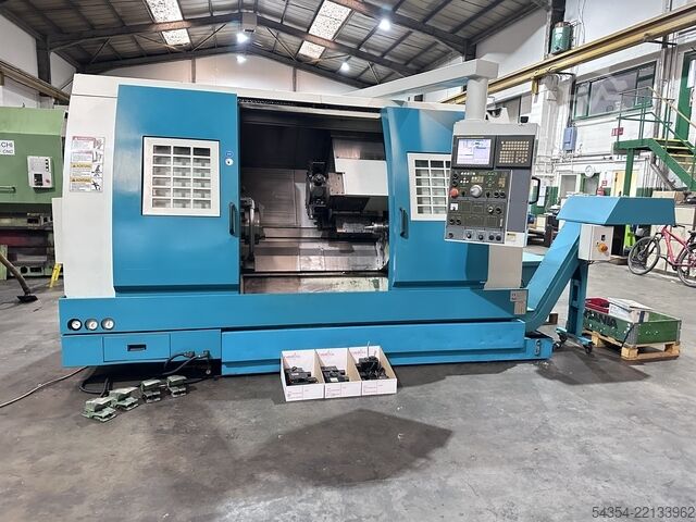 Tour CNC à banc incliné Doosan Mecatec S550LM