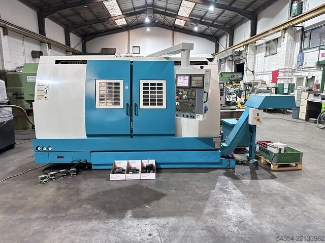 Tour CNC à banc incliné Doosan Mecatec S550LM