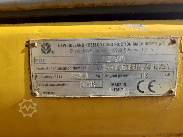 Chain excavator New Holland E215