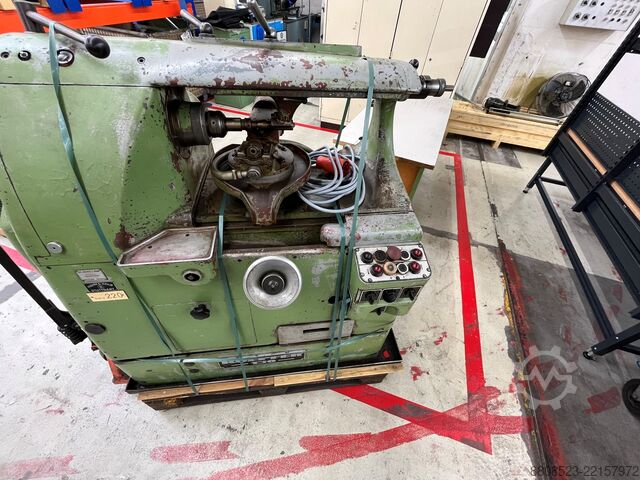 Fresadora de engranajes Koepfer 150