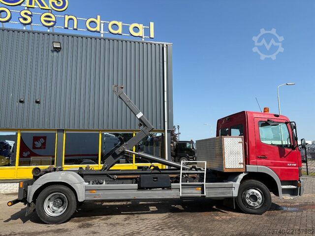 System för krokarm Mercedes-Benz Atego 1218 + HYVALIFT HAAKARM SYSTEEM + MANUAL