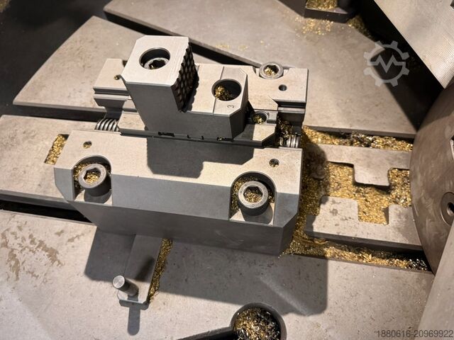 Strung carusel cu două coloane GORBREX TKV 525 CNC