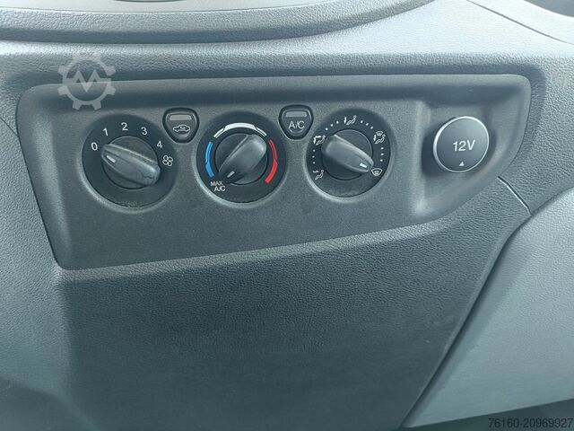 Furgon box, motor înlocuit Ford Transit