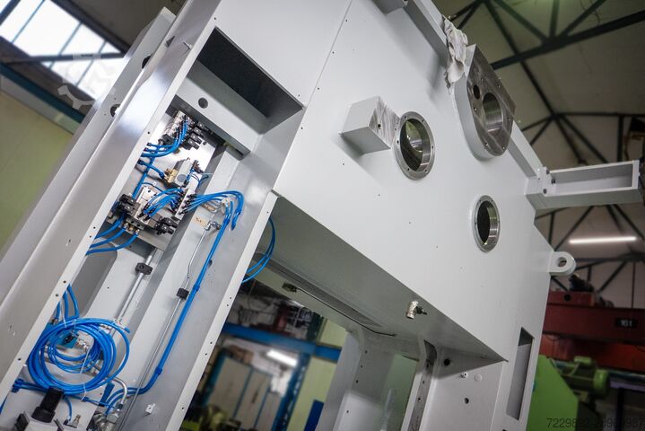 Automatický lis DARRW2/320t Edelhoff DARRW2/320to