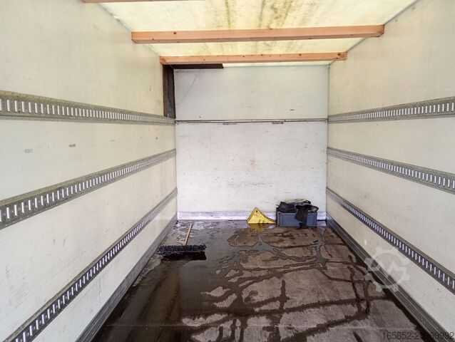 Skříňová nástavba Mercedes-Benz Atego 1224 Koffer 3-Sitzer 6-Zylinder LBW AHK (50)