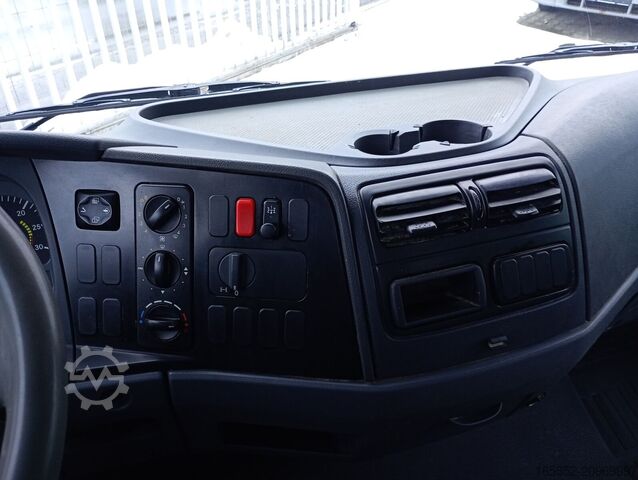 3cestný sklápěč Mercedes-Benz Atego 815 Dreiseitenkipper Meiller 3-Sitzer AHK...