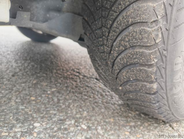 Kastenwagen PEUGEOT Partner 1.5 HDi Kasten-Navi-PDC-Werkstattwagen