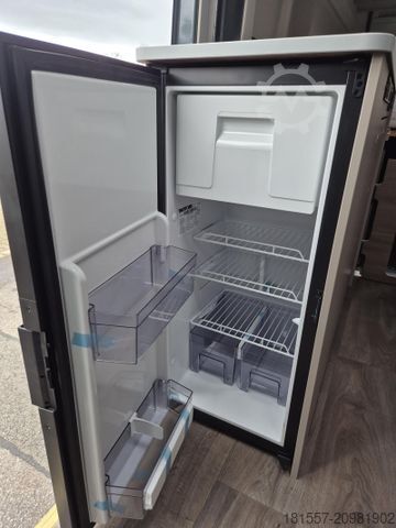 Kastenwagen Wohnmobil / Campervan CARADO pro+ CV 640 Sonderpreis / Automatik / Isofix