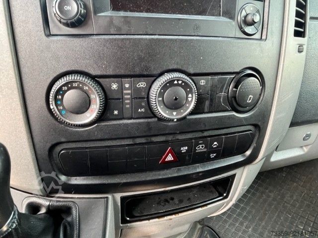 Furgão fechado MERCEDES-BENZ 316 Sprinter Koffer   LBW