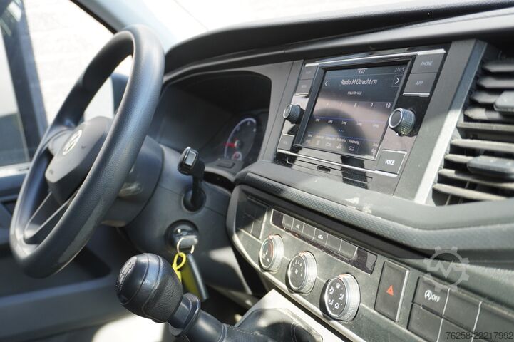 Bestelwagen Volkswagen Transporter 2.0 TDI 150PK EURO 6 - Airco - Crui...